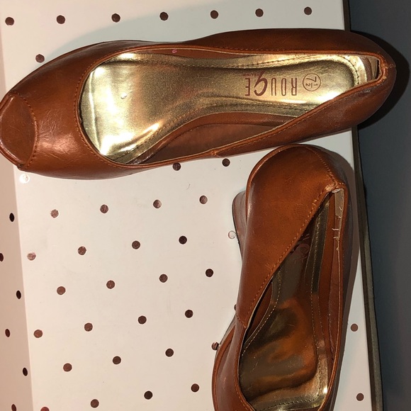 Wedge platforms - Picture 2 of 2